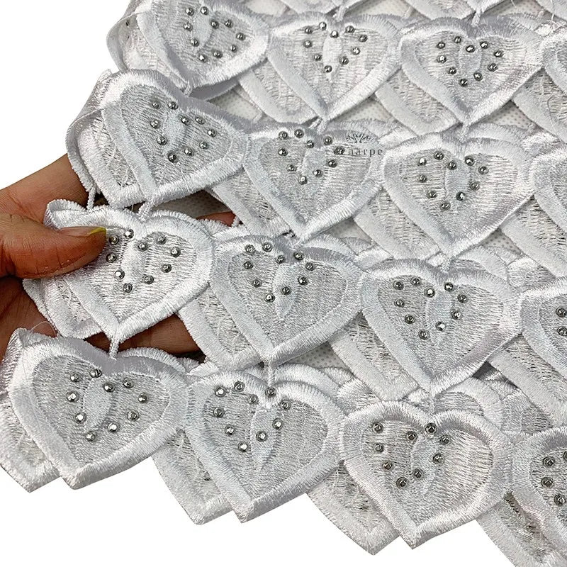 Écharpe de luxe de haute qualité 100% coton, écharpe islamique pour femmes africaines de Dubaï, motif LOVE brodé, dentelle chimique, 2 couleurs