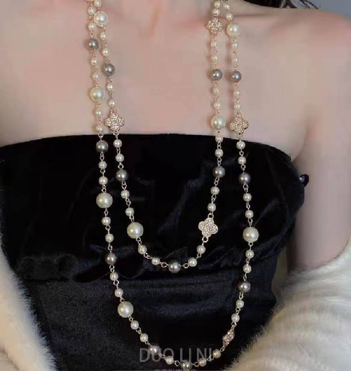 Light Luxury and High-End Multi-Layered Pearl Sweater Chain, Feminine, Simple, Long Autumn and Winter Necklace, Alloy Accessories, Jewelry