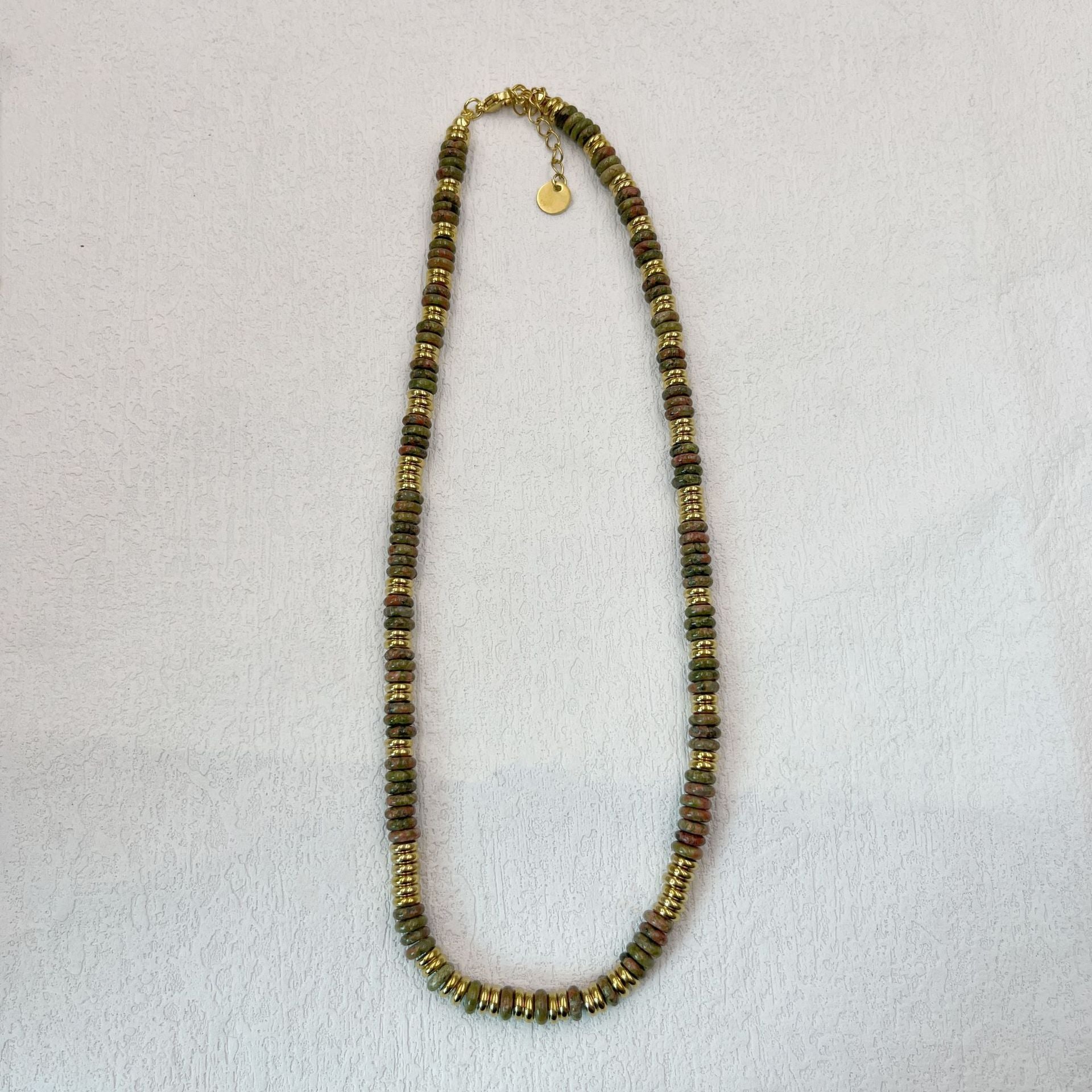 Niche natural semi-precious stone color Frisbee necklace handmade beaded vintage temperament clavicle chain high multi-color optional