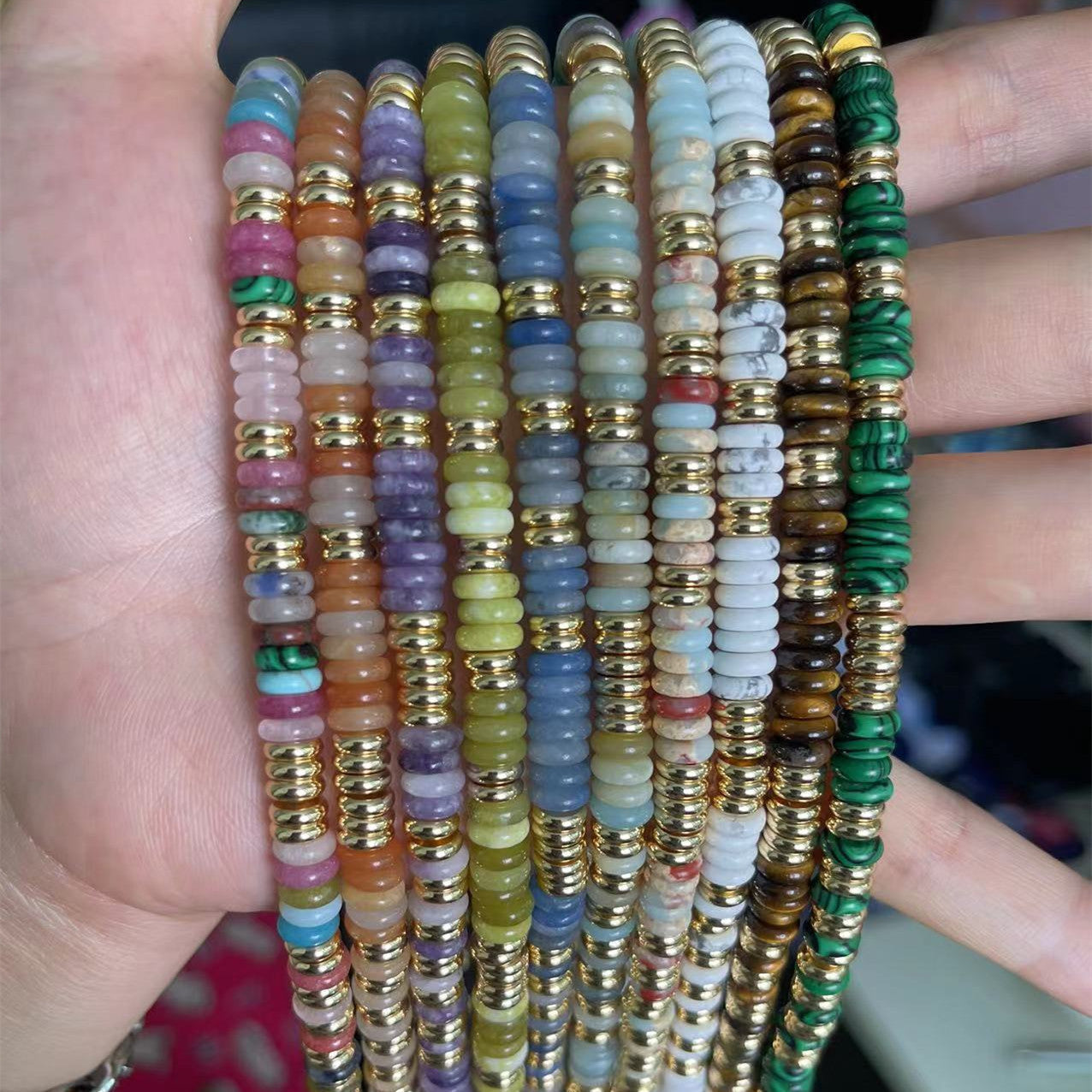 Niche natural semi-precious stone color Frisbee necklace handmade beaded vintage temperament clavicle chain high multi-color optional