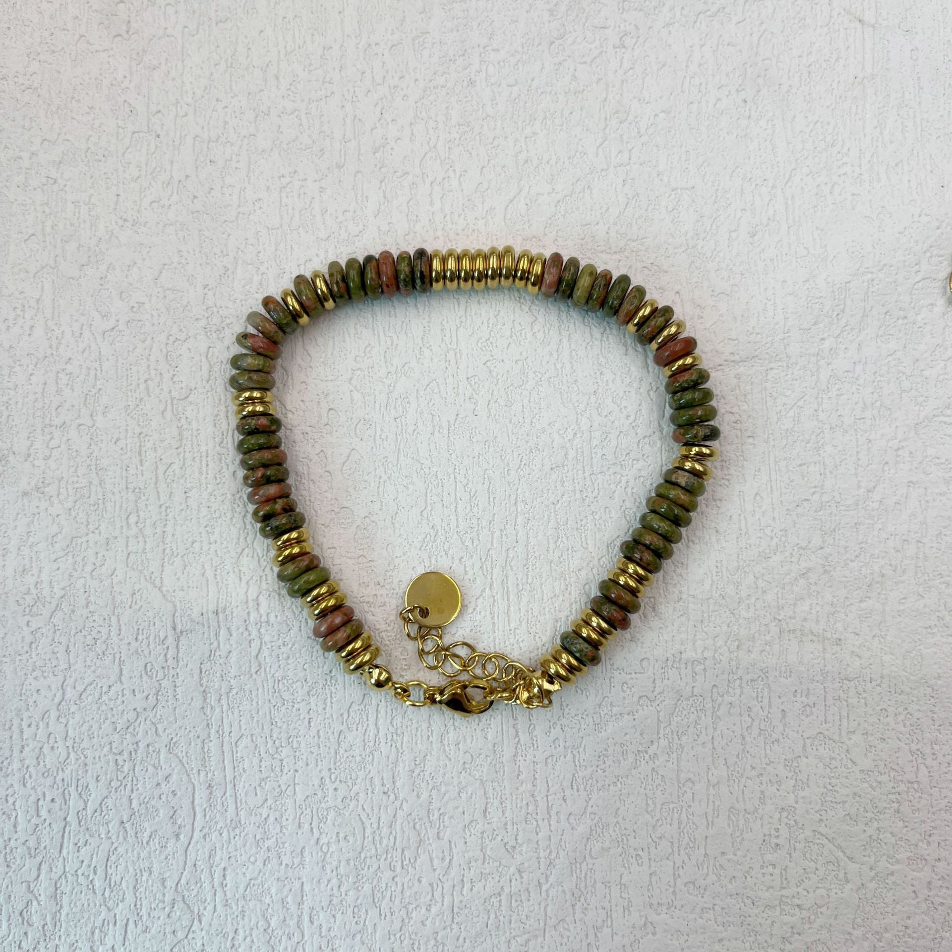 Niche natural semi-precious stone color Frisbee necklace handmade beaded vintage temperament clavicle chain high multi-color optional