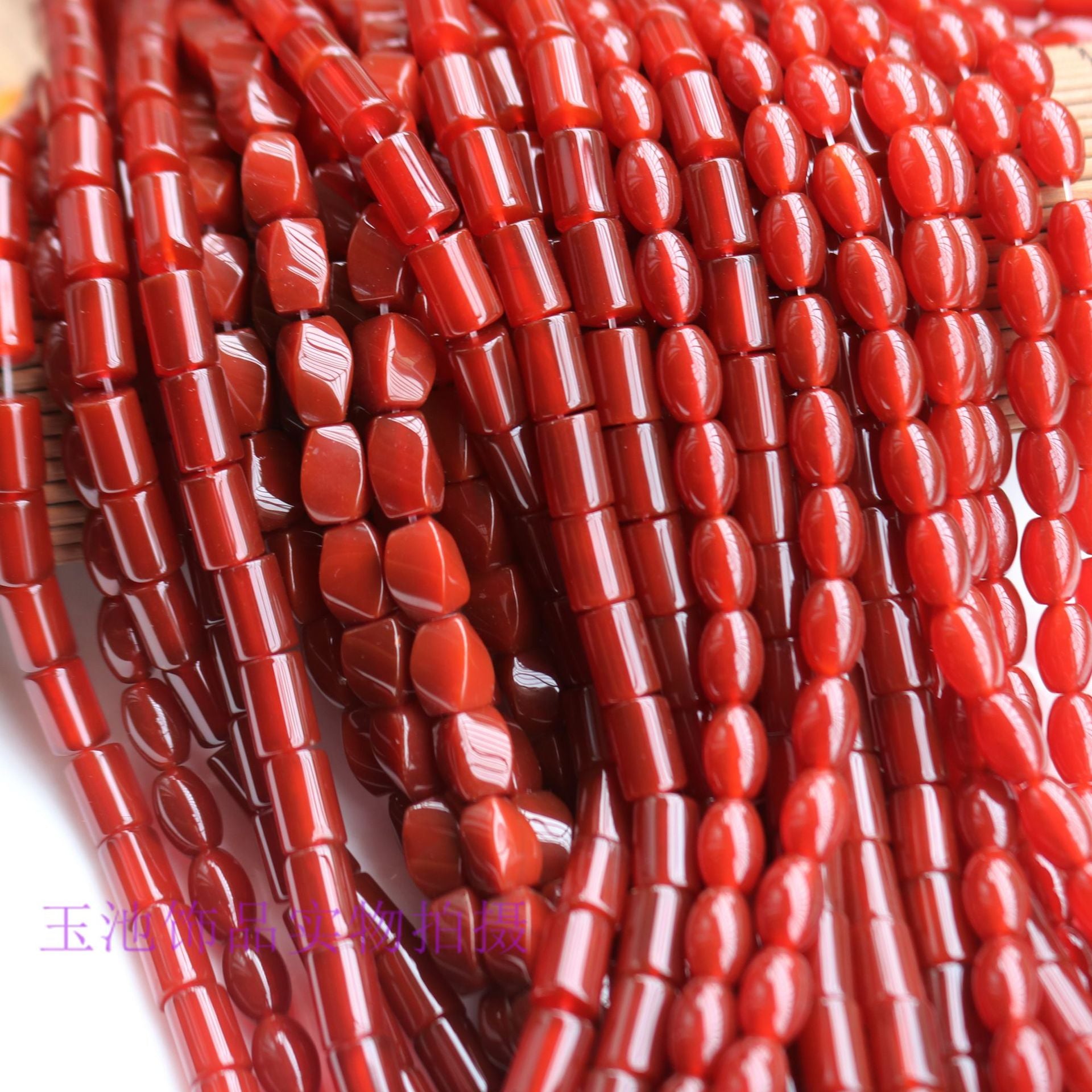 Natural Red Agate Rice Beads Agate Twisted Round Tube Beads Loose Bead Necklace Bracelet Spacer Beads Semi-Finished DIY Jewelry Accessories