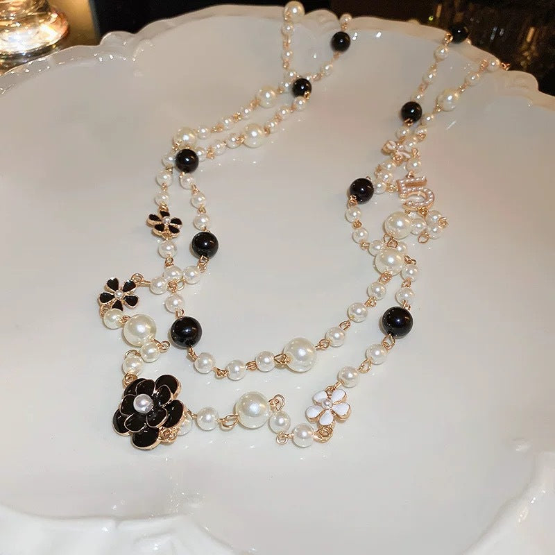 Light Luxury and High-End Multi-Layered Pearl Sweater Chain, Feminine, Simple, Long Autumn and Winter Necklace, Alloy Accessories, Jewelry