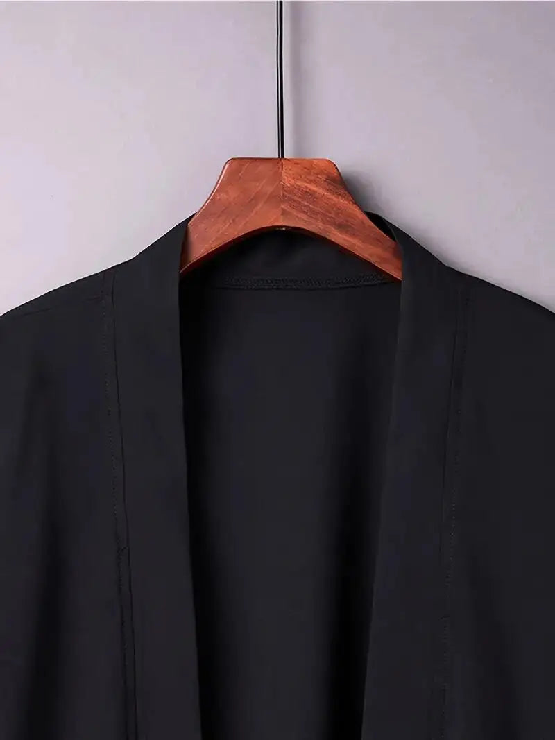 Robe d'été noire pour hommes, vêtements de samouraï, couleur unie, ample, Costume traditionnel asiatique, cape Kimono japonaise de plage, manteau de protection solaire